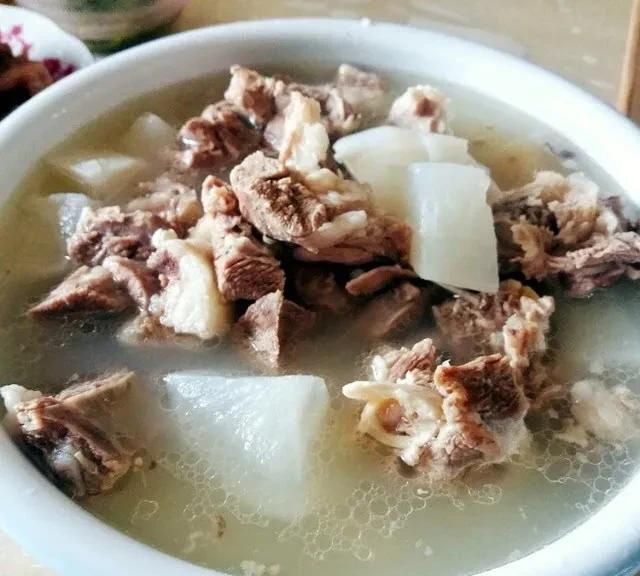 如何炖羊肉(如何炖羊肉萝卜)图5