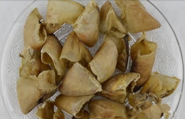 杀年猪时为啥要用刀敲一下猪腿图1