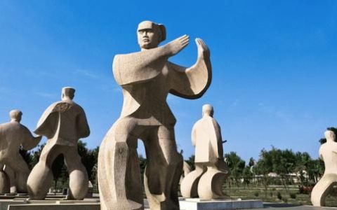太极拳如何练腰部和膝盖(练太极拳腰部的酸痛怎么缓解)