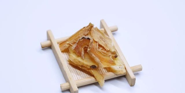 半夏白术天麻汤：化痰息风、健脾祛湿，尤其擅治“痰湿阻窍头晕”