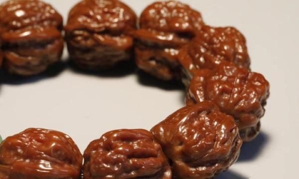 有哪些漂亮的秋子核桃品种,十大绝版秋子核桃图8