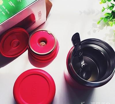 养颜美肤利器～【银耳莲子羹】#膳魔师·妈妈的一粥一汤#