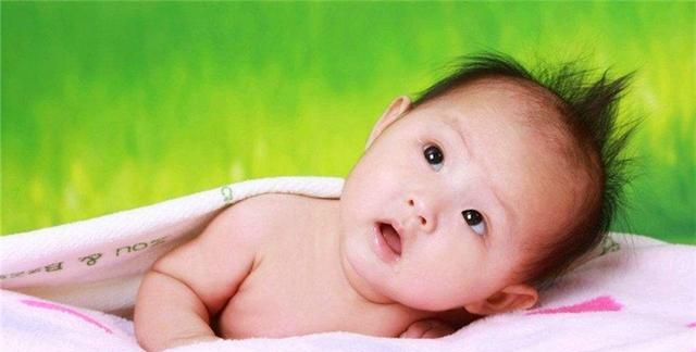 引起宝宝流鼻涕的原因有哪些？