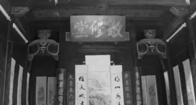 故宫博物院典藏秘方，229年历史，轻轻一抹，舒筋活络