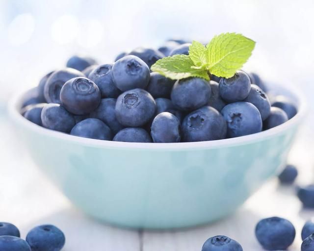 蓝莓有哪些功效小孩能多吃蓝莓吗图7
