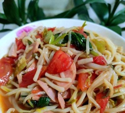 家常蔬菜炒面 保准你爱吃比补药营养，却不要钱