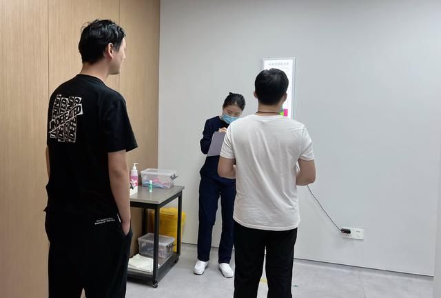 近视手术后遗症？三个月前做过的朋友这样说