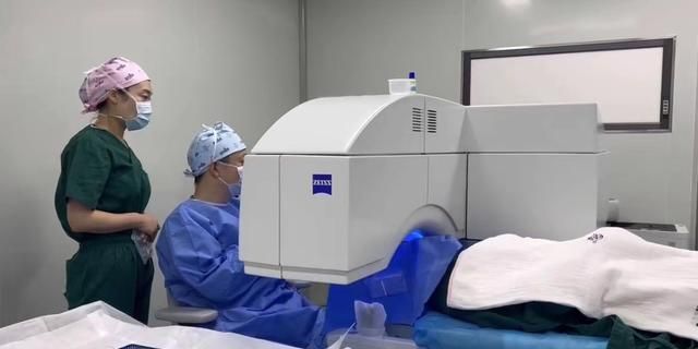 近视手术后遗症？三个月前做过的朋友这样说