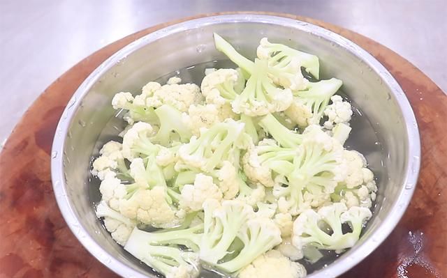 “阳了”以后，建议：常吃5种蔬菜，维生素C含量高，助力增强免疫