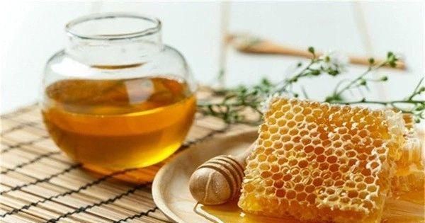 巢蜜的作用与功效：新巢蜜好还是老巢蜜好?