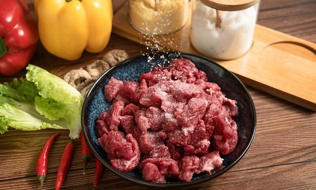 小炒黄牛肉怎么做好吃,湘菜小炒黄牛肉的做法图5