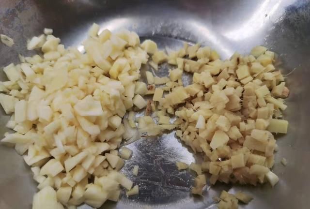 小炒黄牛肉怎么做好吃,湘菜小炒黄牛肉的做法图8