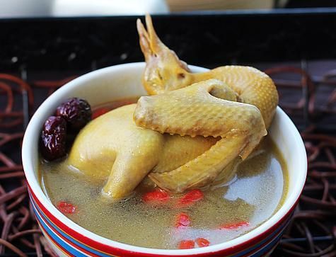 鸽子汤的营养功效是什么？教你做几款最有营养经典美味的鸽子汤
