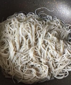 哪里有正宗的山芋粉丝,都有哪些做法呢图1