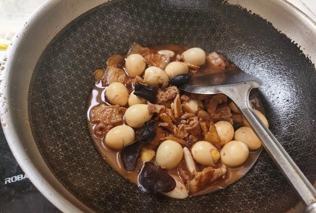 如何把鹌鹑蛋煮咸,鹌鹑蛋怎么煮好吃养生最好图7