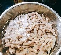 水晶凤爪怎样做入味好吃窍门(蒜香水晶凤爪的正宗做法)图2