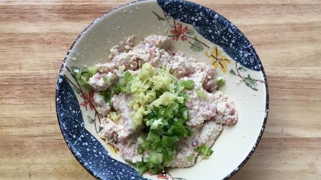 豆腐丸子怎么做(豆腐萝卜丝丸子)图8