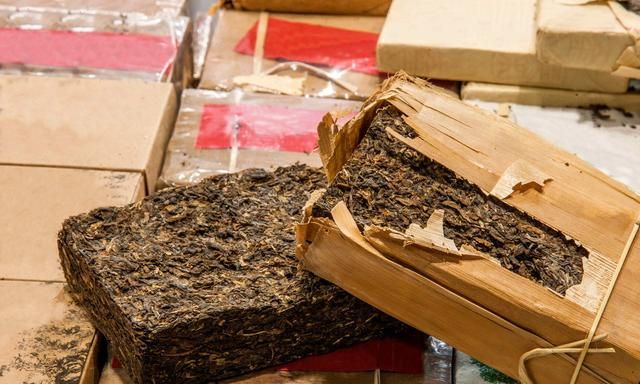 熟砖茶的功效和作用以及保存鉴别方法介绍
