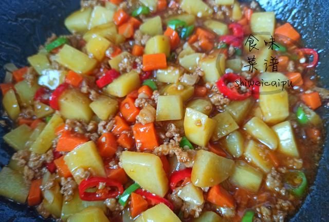 土豆最好吃的6种做法，步骤简单，鲜香美味，快学会做给家人吃吧