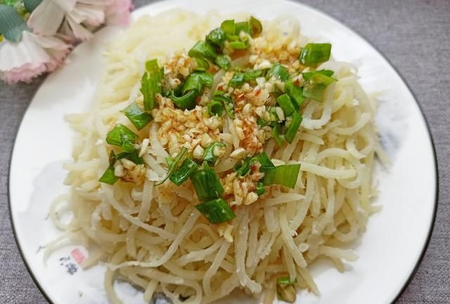 土豆最好吃的6种做法，步骤简单，鲜香美味，快学会做给家人吃吧
