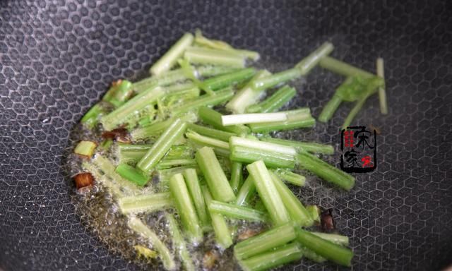 它是海鲜也是药，常吃增强体质不生病，38元1斤，贵点也值了