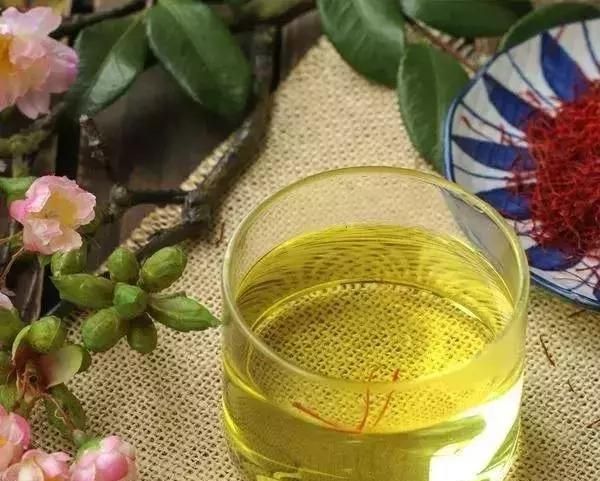 藏红花，每天不到10根，让女性散发迷人光彩