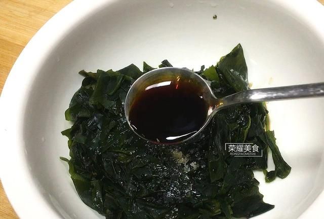 北方人特别爱吃的螺旋藻，营养非常高，热水一泡就能吃，长见识了