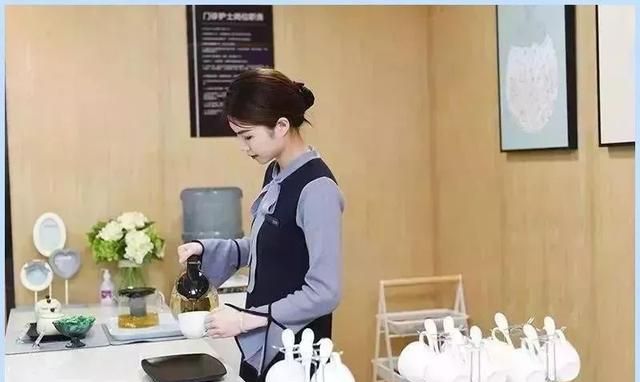 脱毛方法千千万，这个100块不到，让我彻底摆脱尴尬