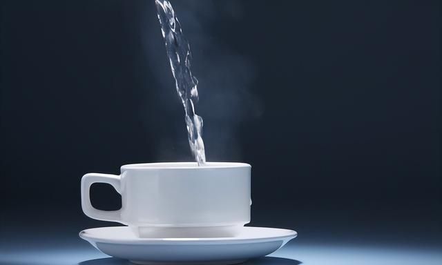 8项研究证实：「多喝热水」确实有益健康