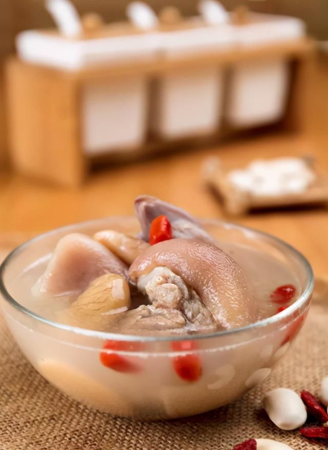 黑枣！传统补肾佳品，煲汤煮茶，润心肺，养血壮神提高免疫力