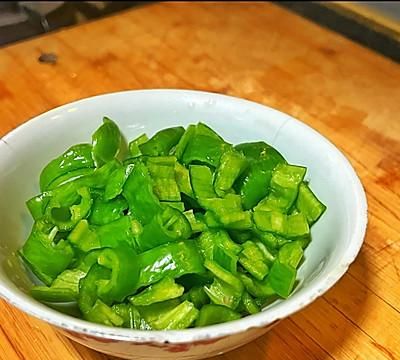 冬天关注骨骼健康你需要这道干豇豆烧排骨