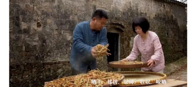 当松花粉遇到糯米粉，碰撞出春天的美食——想念松花饼的味道