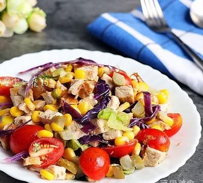 酸瓜鸡肉沙拉的做法