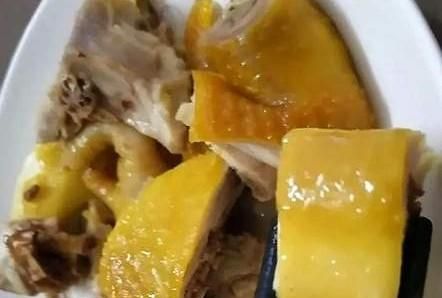 在潮汕做菜，不怕没有辣椒，就怕没普宁豆酱，是鱼肉菜都必配的