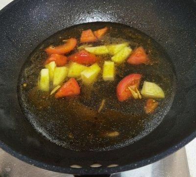用牛肉丸汤 可以勾住家人的胃