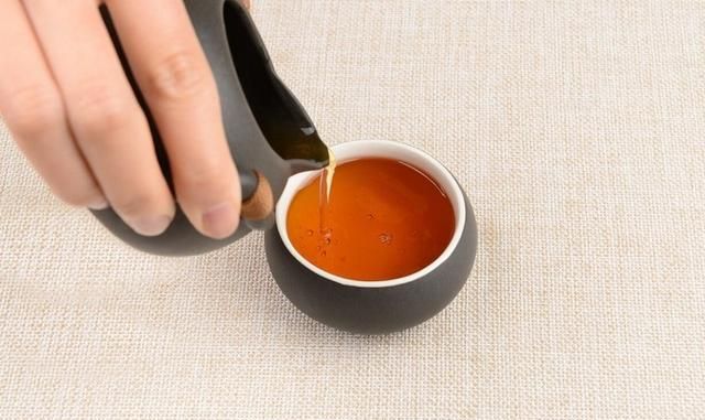 黑茶是哪个省产的它的功效是什么图4