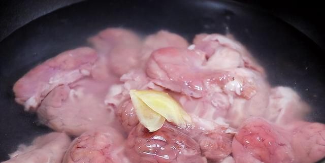 冬季吃羊肉驱寒暖胃，羊的不同部位，有不同的吃法，建议这么做