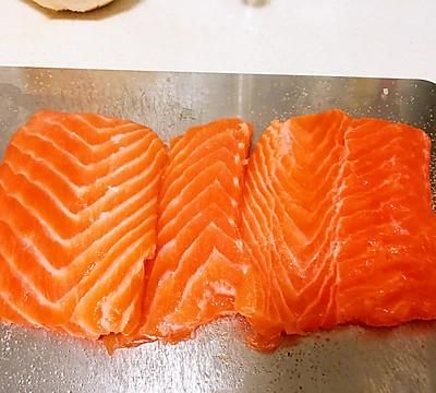 #少盐饮食 轻松生活#牛油（酥油）烤三文鱼