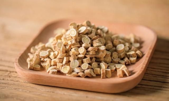 【药师在线】补中益气、固表止汗...教你用好这味中药（含食疗）