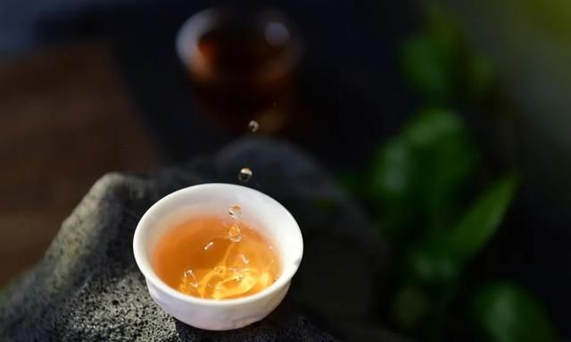 【药师在线】补中益气、固表止汗...教你用好这味中药（含食疗）