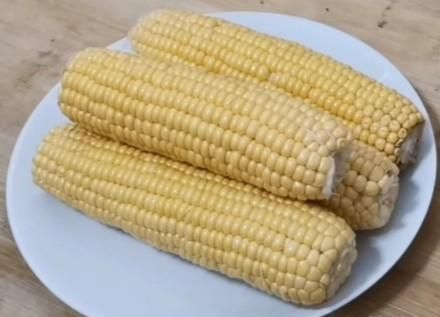 鲜玉米除了煮着吃,还可以做成其它美食吗图4