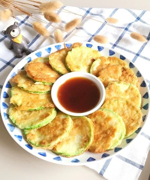 五月这菜正当时，把它煎成饼，又香又软好消化，全家老小都喜欢