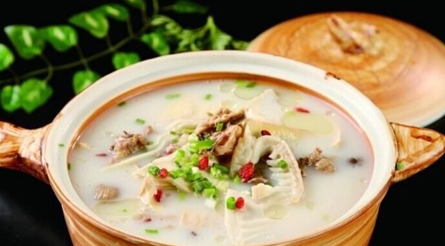 炖老母鸡加党参起什么作用图1