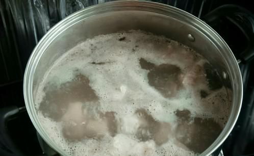 排骨怎么做好吃？豆棒烧排骨做法，您吃过吗？口感独特！