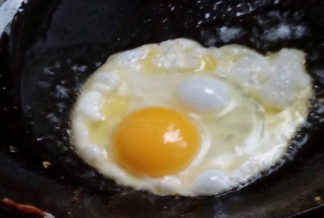 天天早餐吃鸡蛋，原来一直吃错了？告诉你鸡蛋怎么烹饪，最有营养