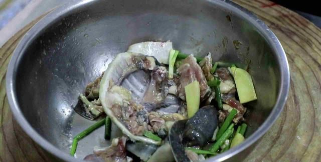 甲鱼在家怎么烹饪？厨师长教你简单又好吃的做法，教程详细无保留