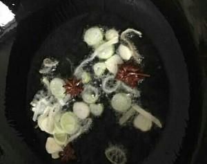 白瓜炒什么菜好吃(白色胖瓜怎么炒好吃)图4