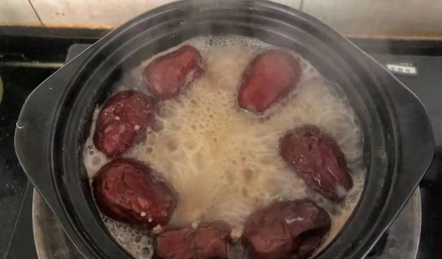 明日小寒，最该多喝这粥，温补又养胃，营养极高，不懂吃太可惜