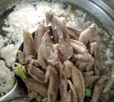 鲜香可口，吃起来特别过瘾，让人赞不绝口