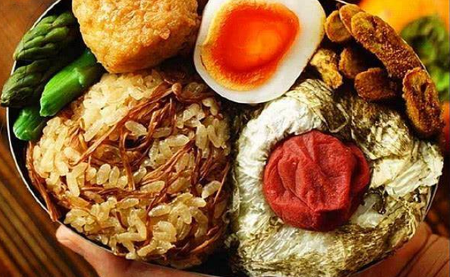 为啥日本的便当要在米饭中放梅干？看到梅干，就知道这是日本